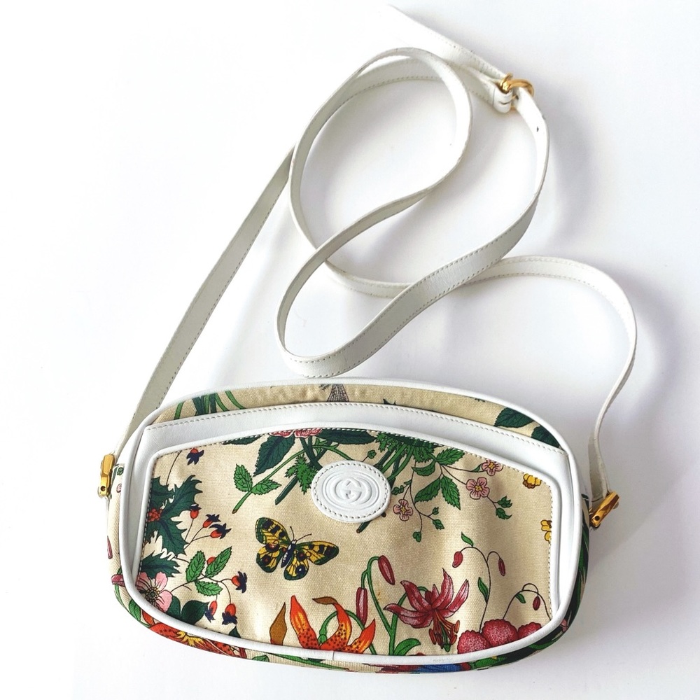 Vintage  💯 AUTHENTIC  Gucci Floral Crossbody